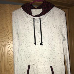 Maurices Buffalo Plaid Hoodie Size Small